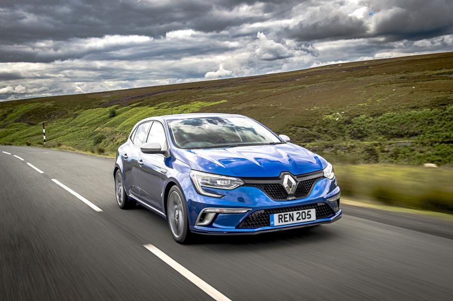  Renault Megane GT 2016 года  (UK) (фото 19 из 39)